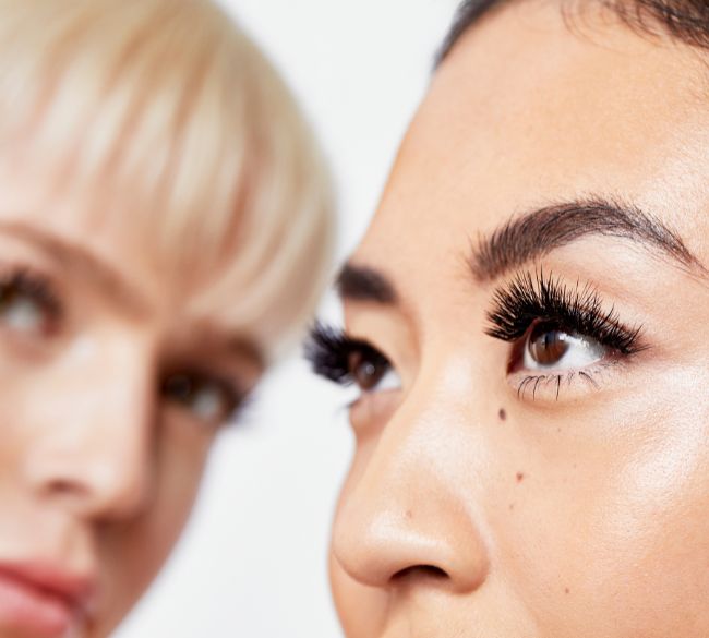 What's the Minimum Age for Lash Extensions?