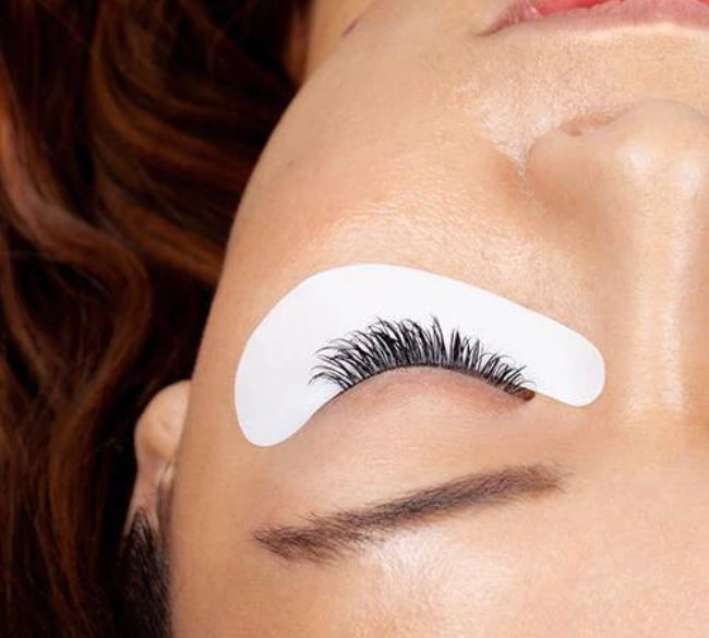 Lash Extension Eye Pad Placement: Are You Doing It Right?